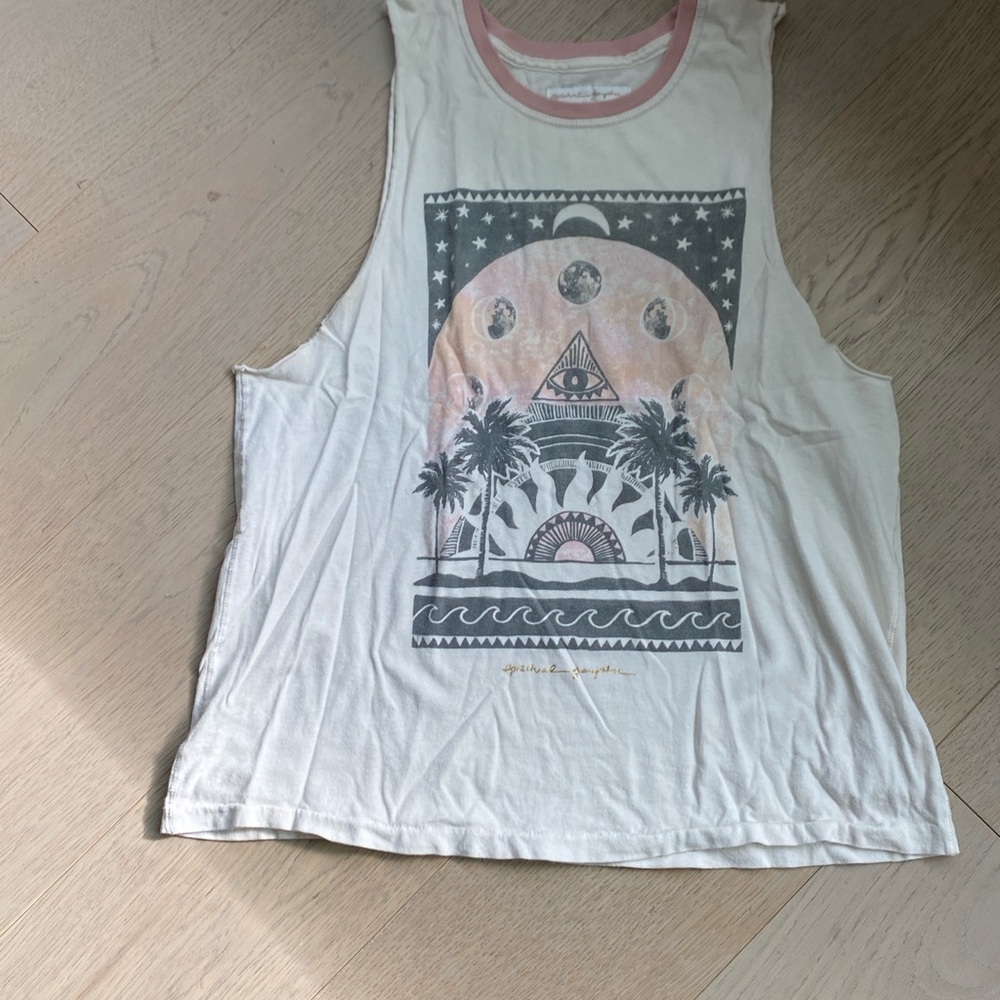 Graphic Sleeveless Top - White and Pink